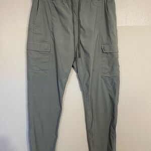 Express Olive Green Cargo Pants Men’s Large